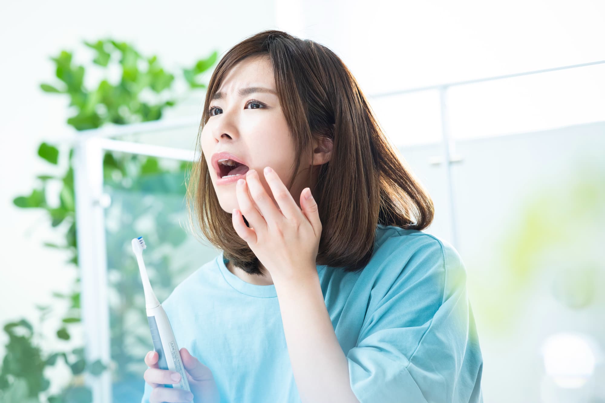親知らずが虫歯になる原因イメージ